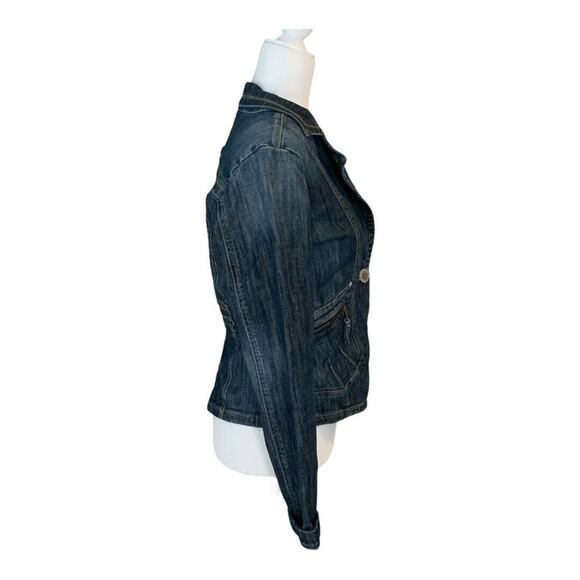 DKNY Denim Jeans Jacket Women's Size Medium Denim Long Sleeve Buttons Zip Pocket - Picture 3 of 12